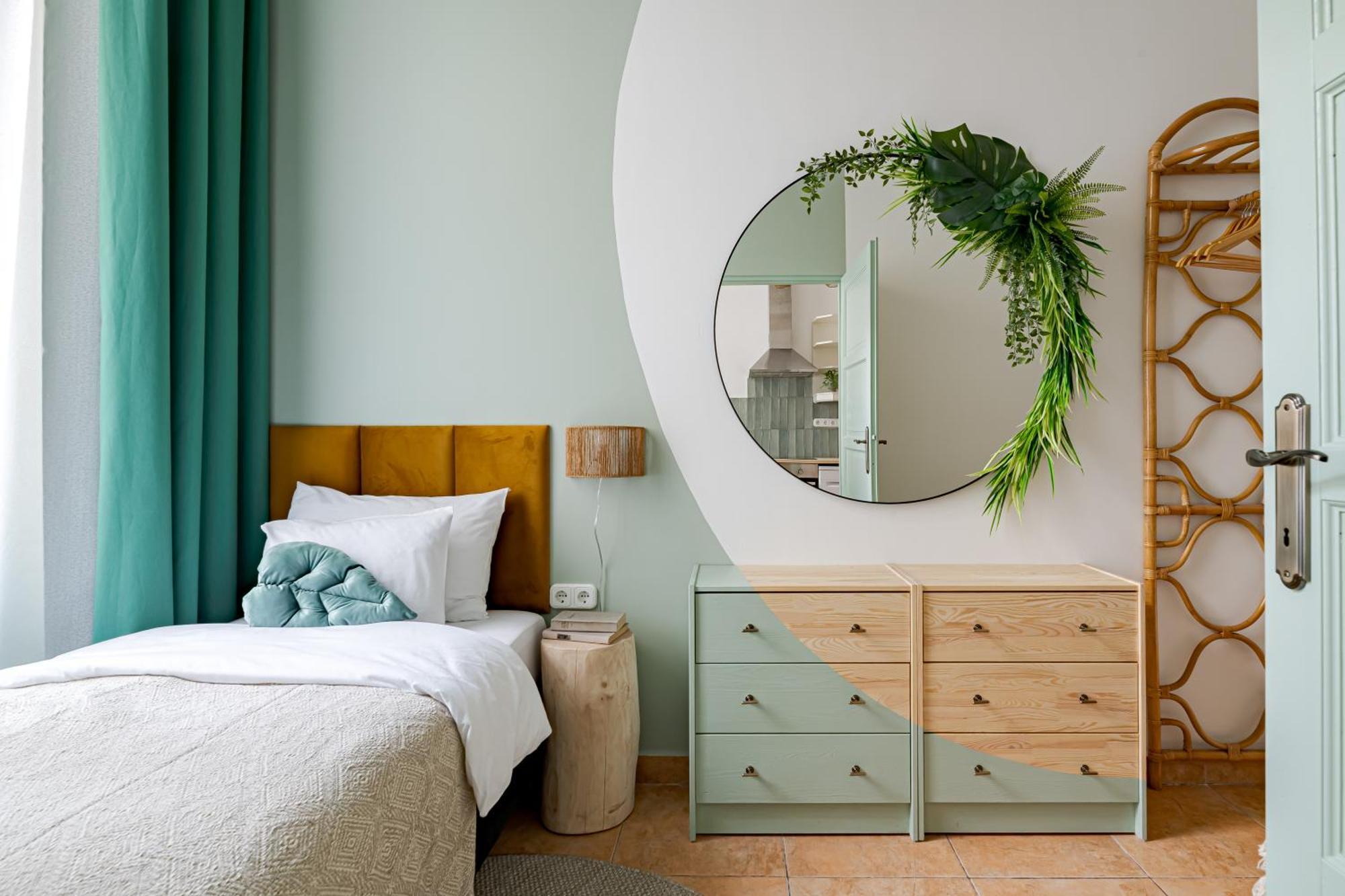 Jungle Aesthetics Downtown Apartman Aircon And Garage Parking Budapest Extérieur photo
